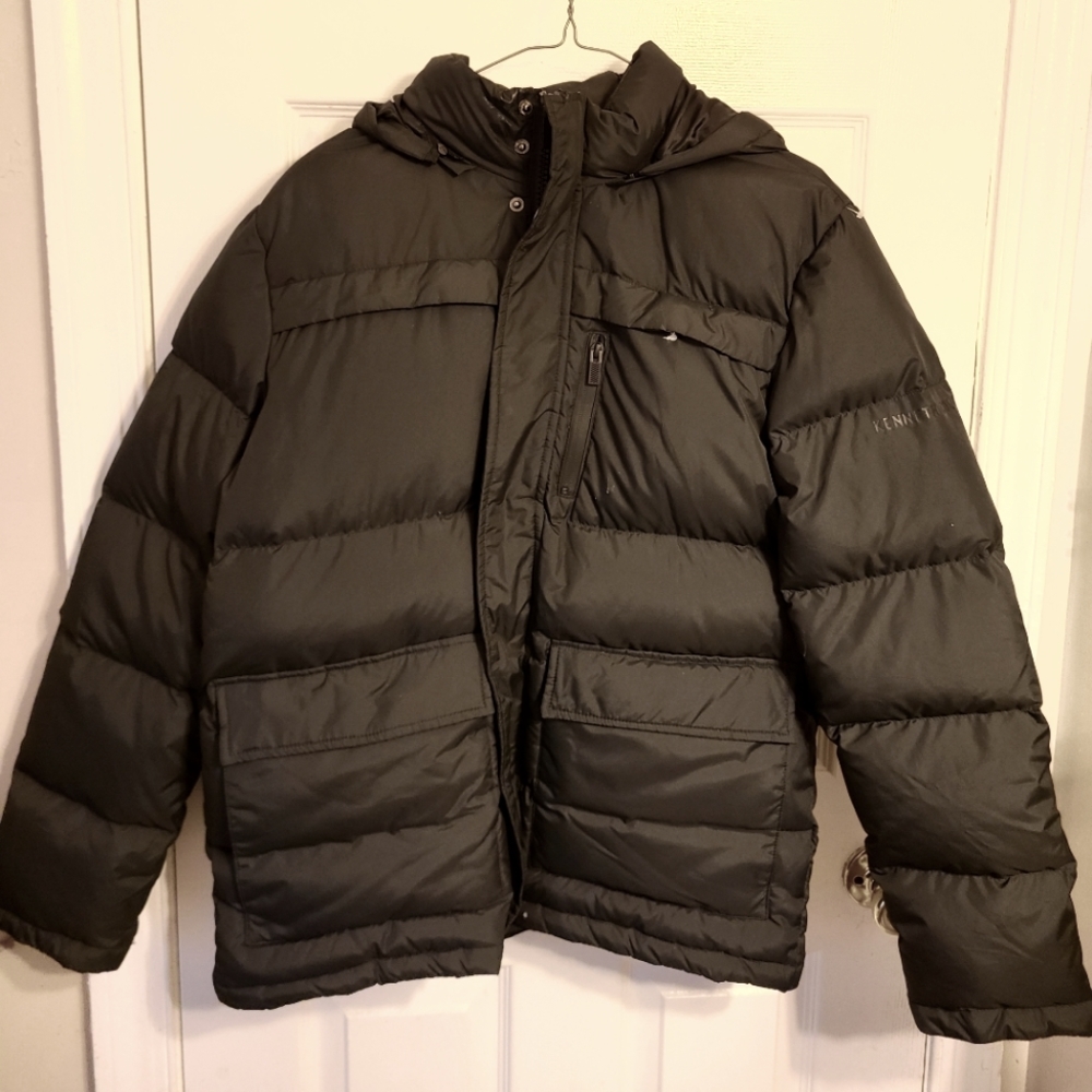 KENNETH COLE PUFFER COAT